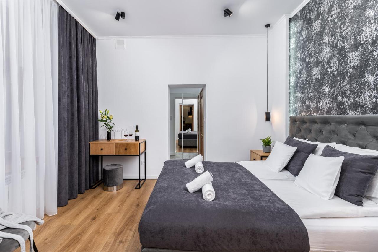 Beautiful Cracow Apartments By Cozyplace Kraków Eksteriør billede